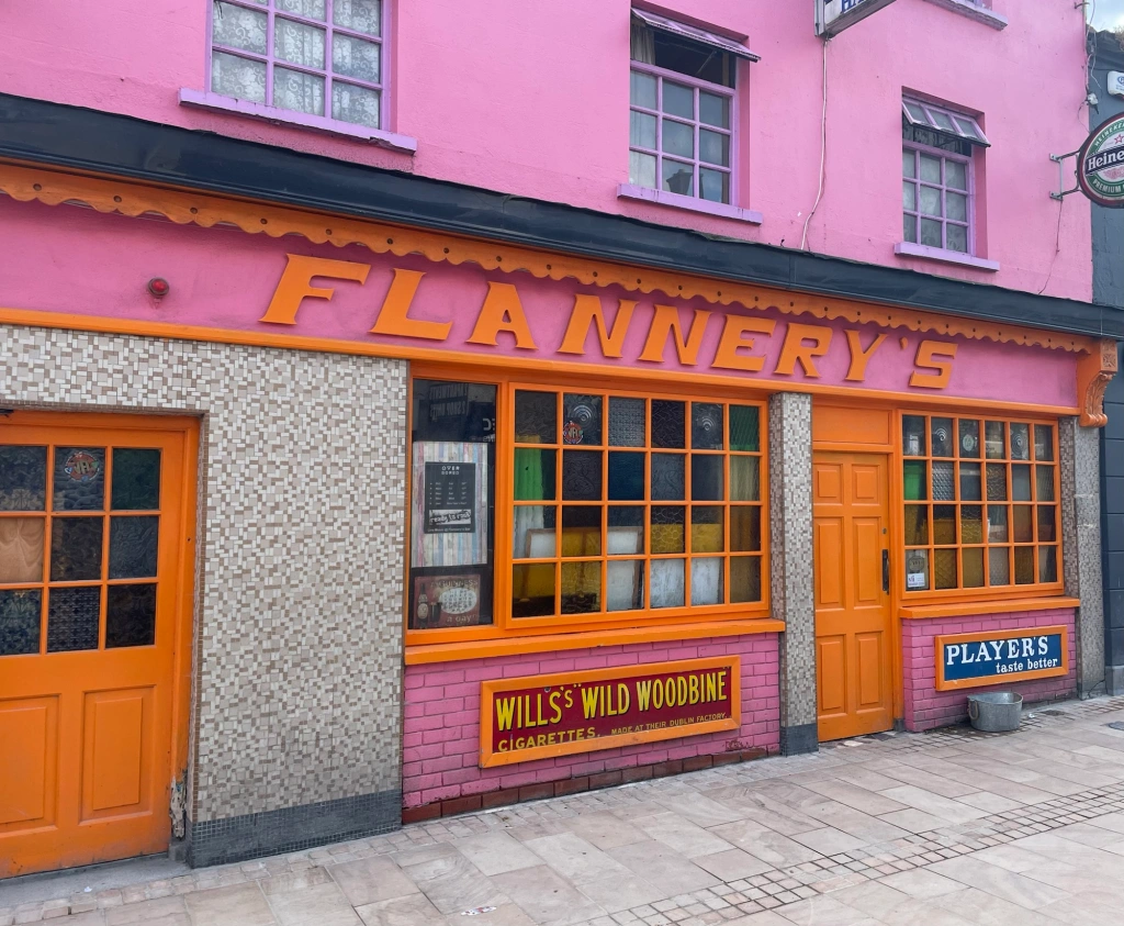 Flannery's Bar