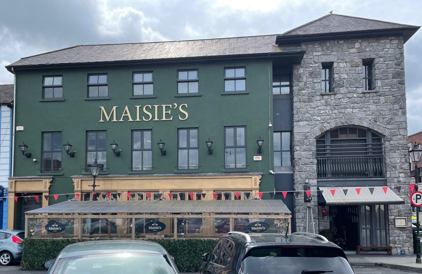 Maisie's Pub