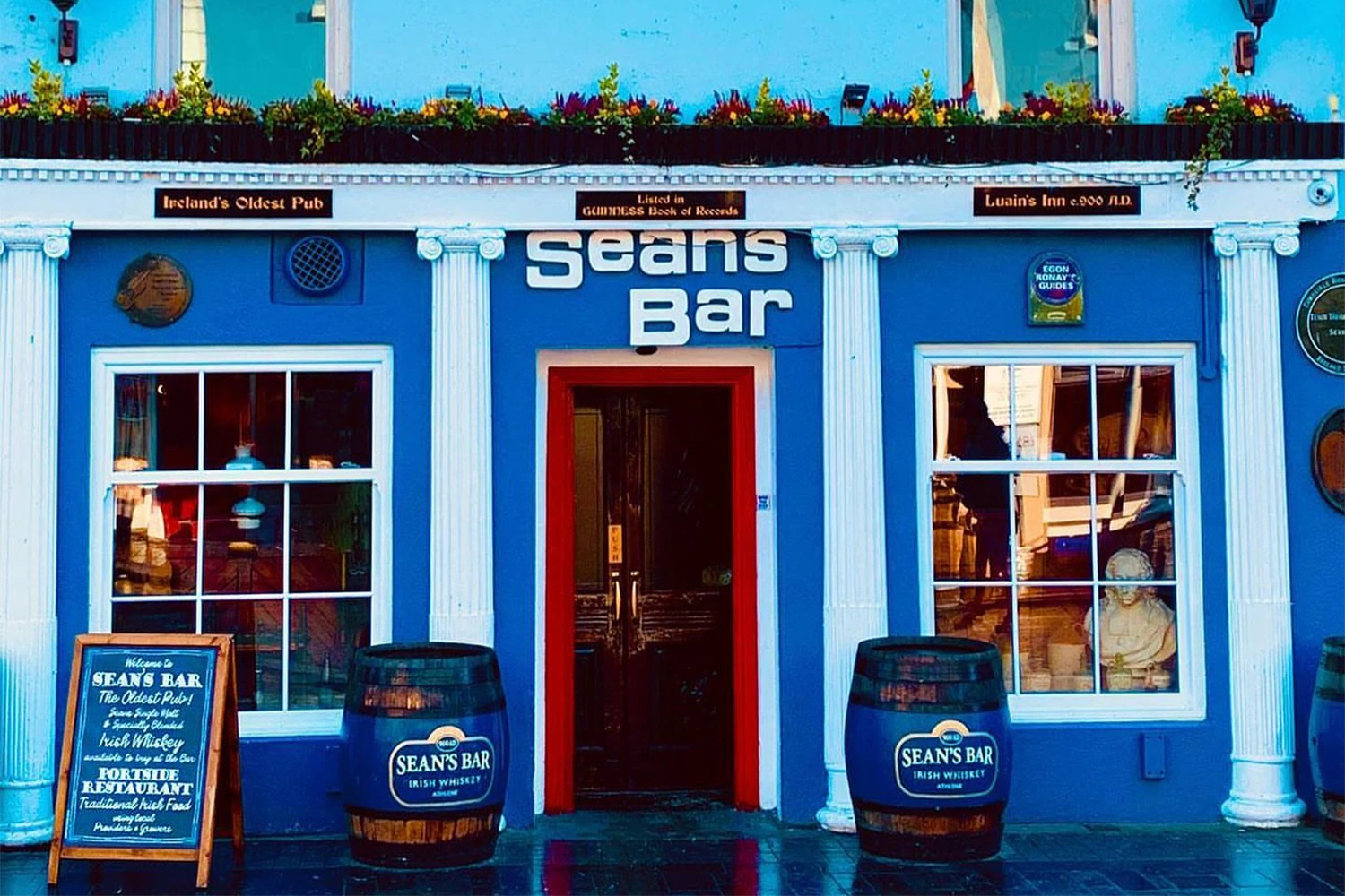 Sean's Bar